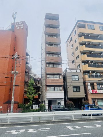 ロイヤル赤羽志茂の外観