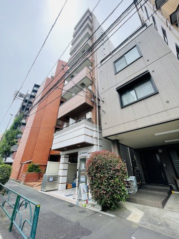 ロイヤル赤羽志茂の外観