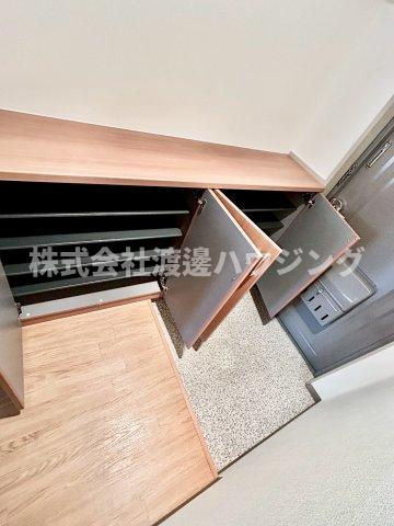 ユカミハイツ江坂の収納|玄関収納