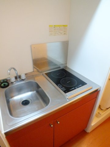 レオパレスグランドゥール蘇我のキッチン|2口電気コンロ