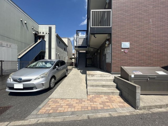 レオパレストレディアのその他