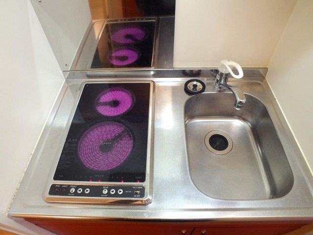 レオパレス黎のキッチン|2口電気コンロ