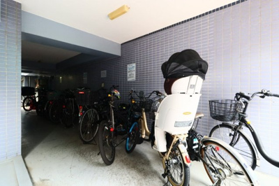 【その他共用部分】 | セザール御嶽山 | 駐輪場