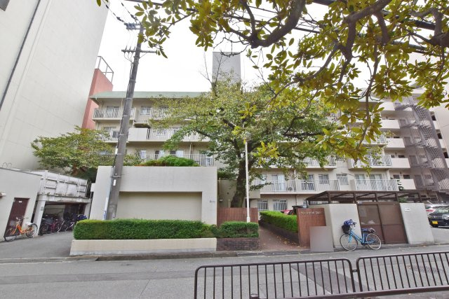 グリーンコーポ江坂第3の外観|2025年9月撮影