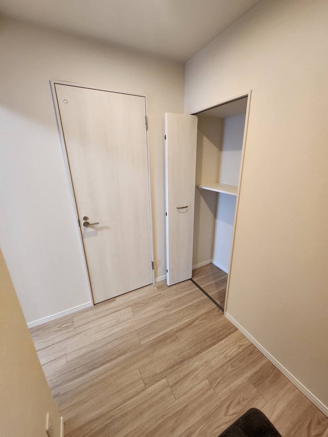 リプレ川口一番街６号棟の玄関|明るい玄関です