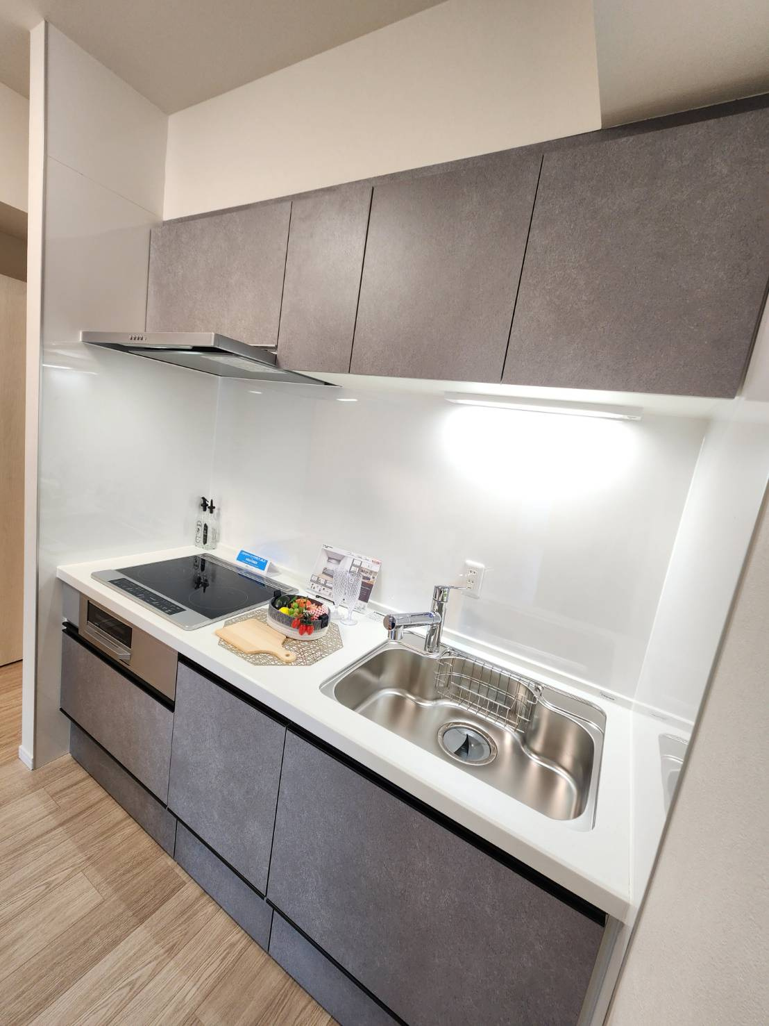 リプレ川口一番街６号棟のキッチン|きれいなキッチンです