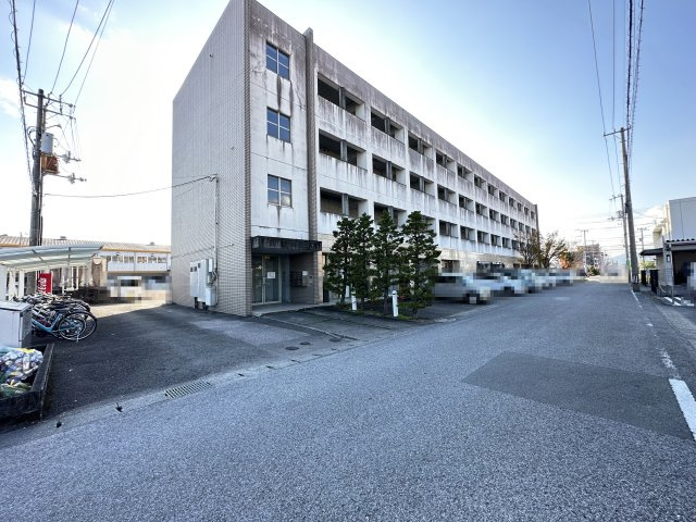 アトラクトイーエムの外観