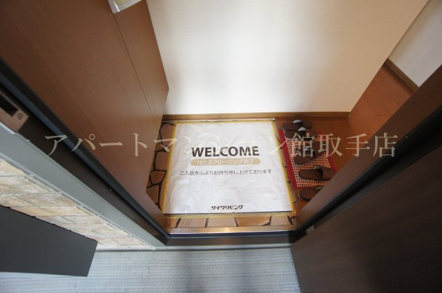 ベルソフィアAの玄関|同タイプ