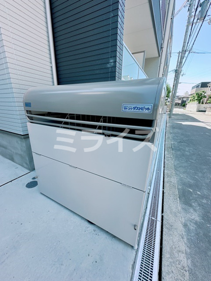 【その他】 | F asecia castor