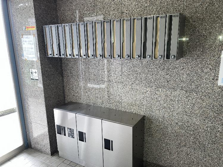 チェリーコート北久保のエントランス