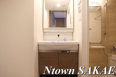 【独立洗面台】 | メイクスデザイン上前津 | 朝の支度にも助かる、独立の洗髪洗面化粧台