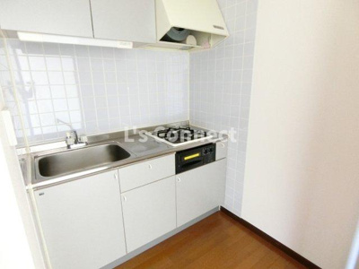 【キッチン】 | ツインプラザ幸 | ２口ガスコンロのシステムキッチン。