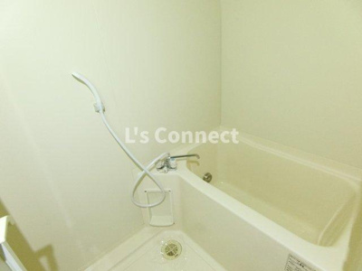 【浴室】 | ツインプラザ幸 | 追焚き機能付きのお風呂。