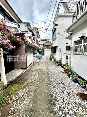 稲津町２丁目一戸建の周辺