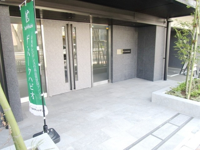 目黒区碑文谷４丁目の賃貸マンションのエントランス