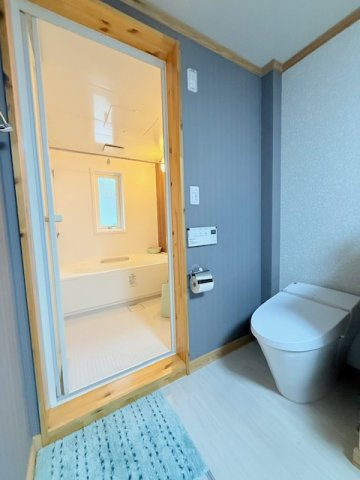 神戸市垂水区舞多聞東1丁目戸建のトイレ