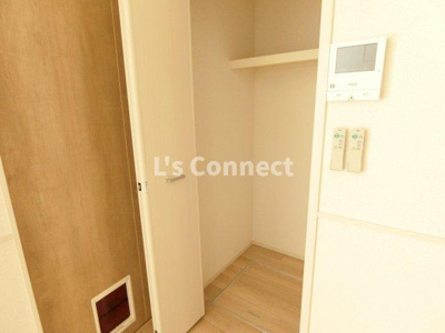 【設備】 | グランジェール・ベルノ | ＬＤＫにも収納付き。