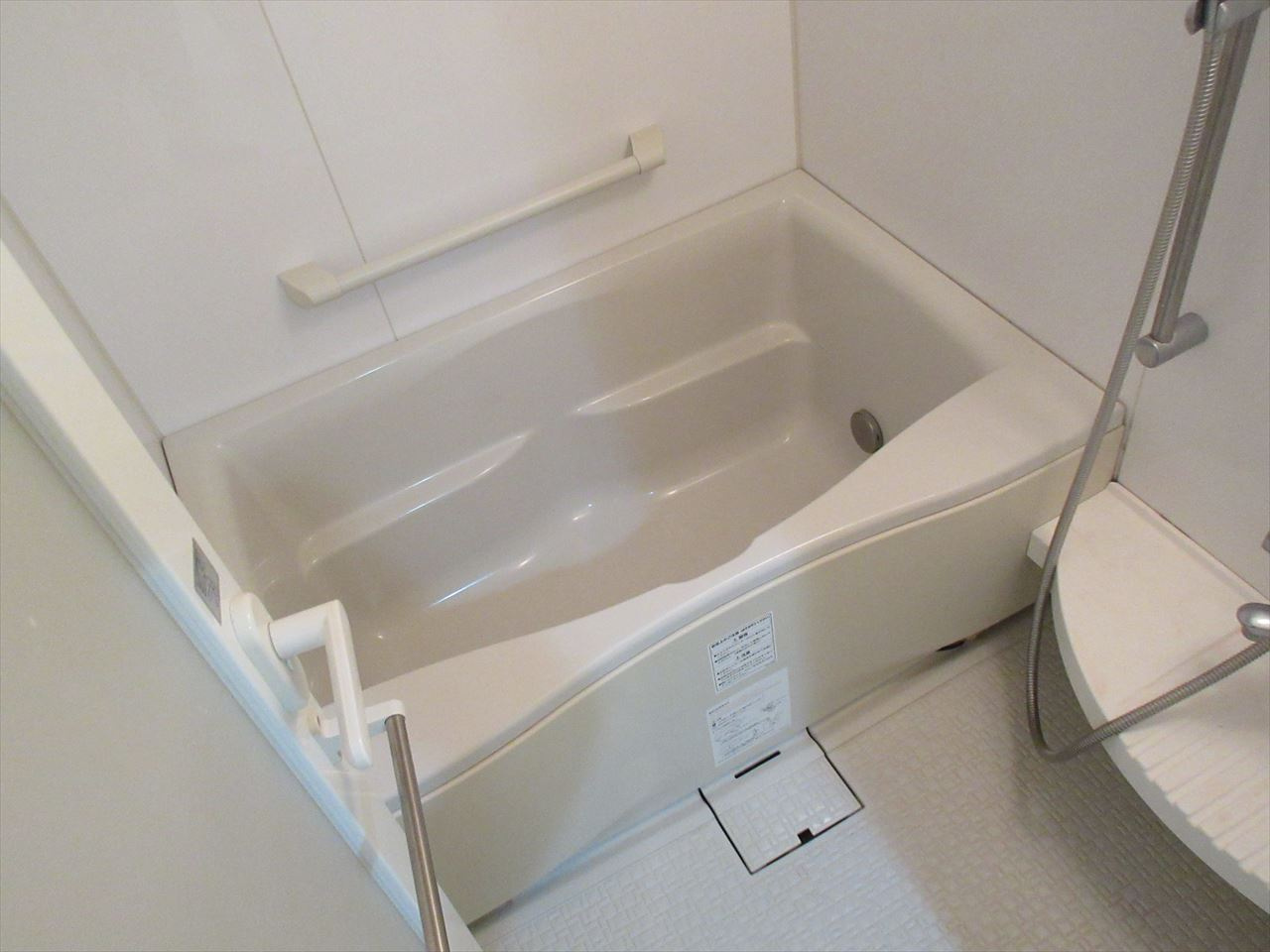 カスタリア伏見｜名古屋市の賃貸ならMy賃貸の浴室|カスタリア伏見