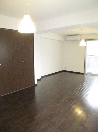 イル・フィオーレ笹塚の寝室