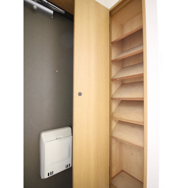 プレール明大前の収納