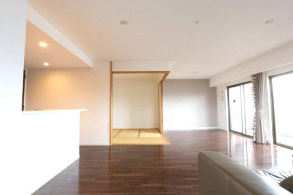 アルファステイツ西町の居間・リビング|22.3帖の広々LDK！