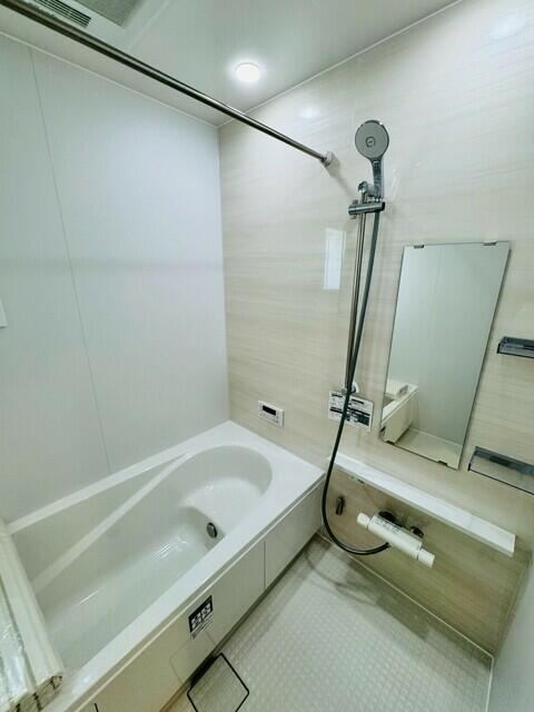 リナージュ野木友沼第１期　新築一戸建ての浴室