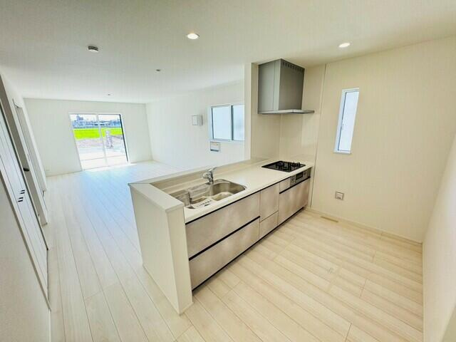 リナージュ野木友沼第１期　新築一戸建てのキッチン