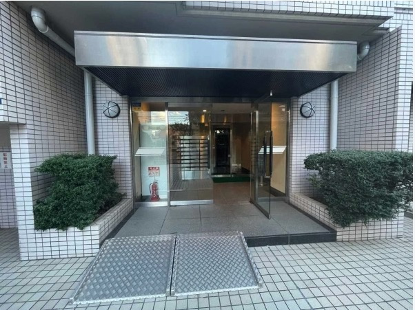 ★仲介手数料無料★ウィンコート神楽坂(スケルトンフルリノベーション物件）のエントランス