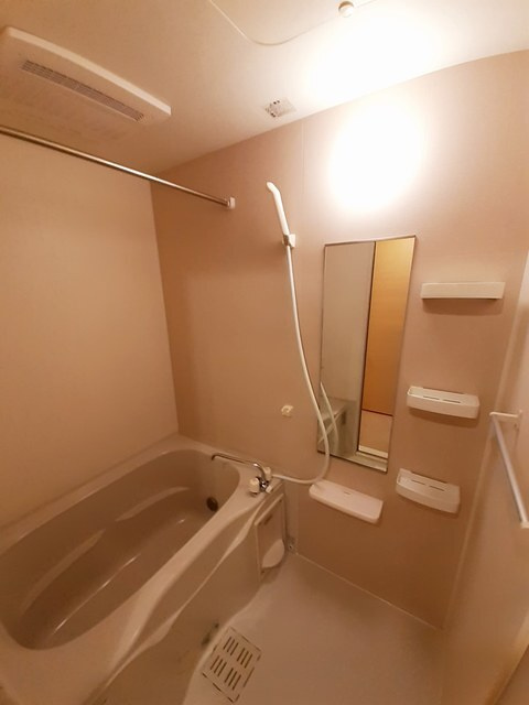 レガーロの浴室