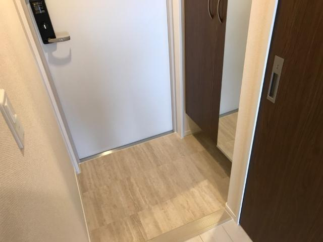 コンフェティの玄関|玄関