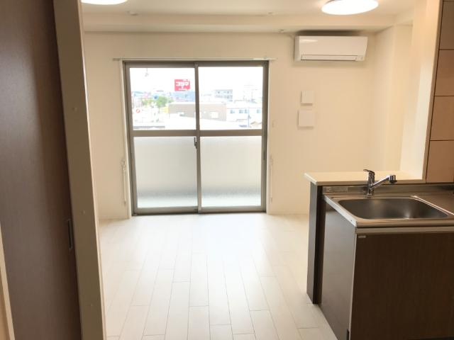 コンフェティの居間・リビング|リビング