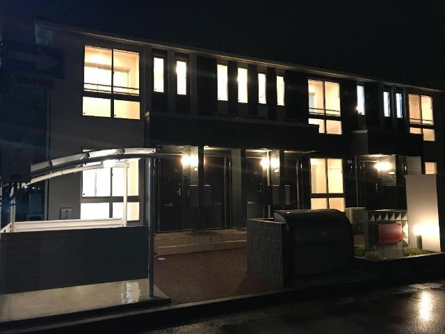 ルシアスの外観|外観写真（夜）