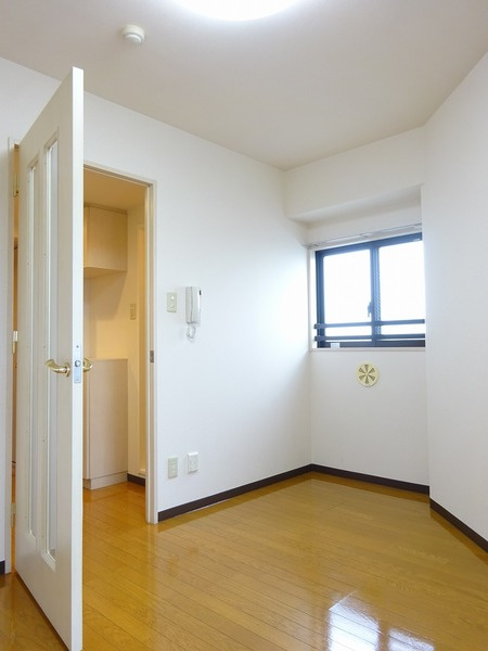 サンテミリオン上井草の居間・リビング