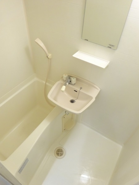 サンテミリオン上井草の浴室