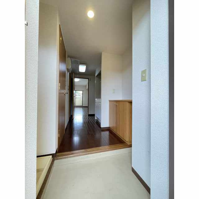 キャッスルヒルズの玄関