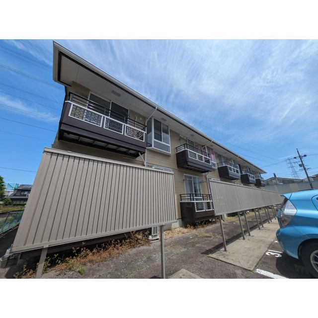 羽島郡岐南町徳田４丁目のアパート