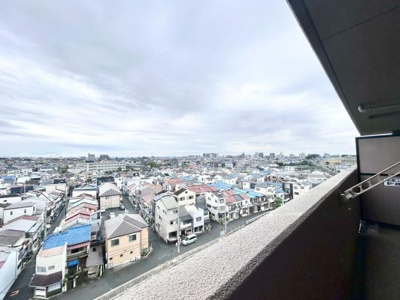 【その他】 | ライオンズマンション上野芝ガーデンシティ | 9階建て8階からの景色♪南東向きバルコニー！