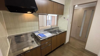 【キッチン】 | シュティーレマツバラ | 写真は同タイプの別のお部屋のものです。