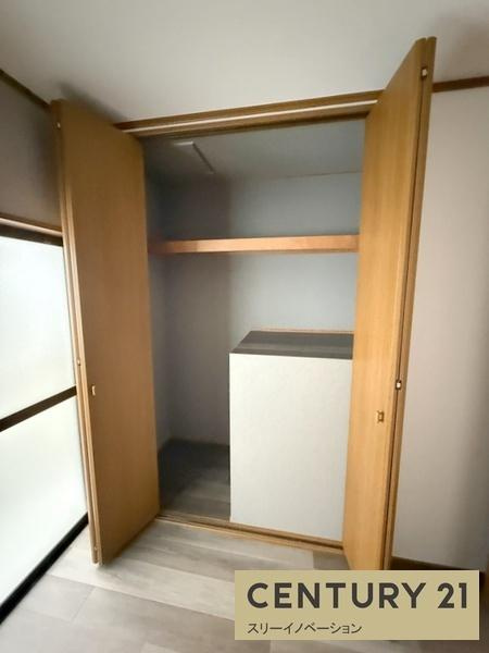 大正区小林東2丁目中古戸建の収納