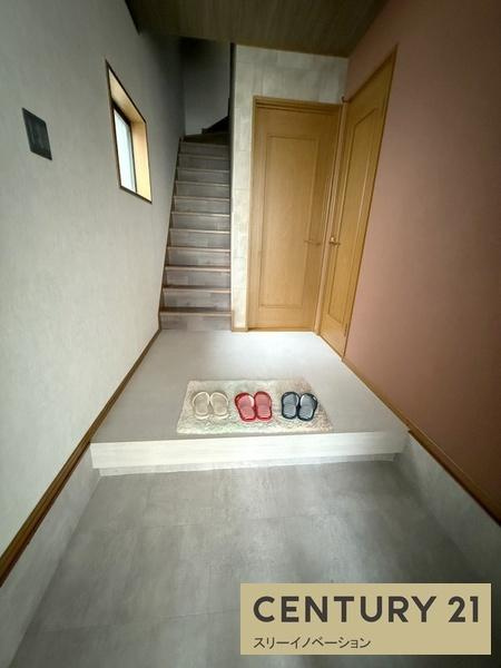 大正区小林東2丁目中古戸建の玄関