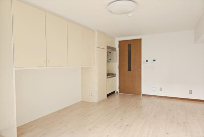 【居間・リビング】 | ラ・レジダンス・ド・リベルテ