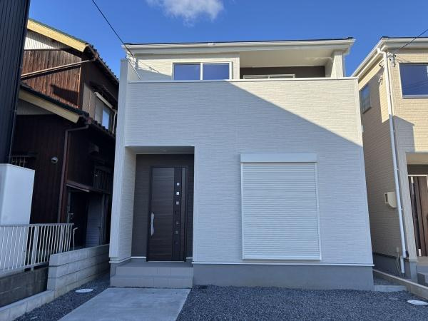 碧南市春日町第2　全3棟・1号棟の外観|外観写真です。