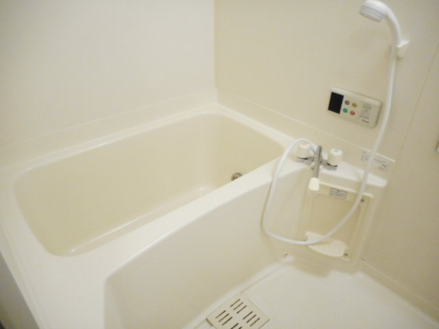 ハイツ　イチロー　Ａの浴室