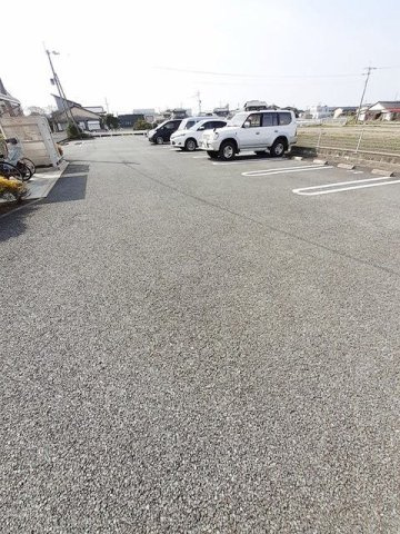 【駐車場】 | リムジン・グレィス