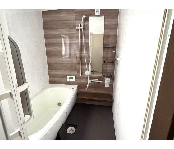 【築浅】上越市大貫四丁目　中古住宅の浴室|浴室