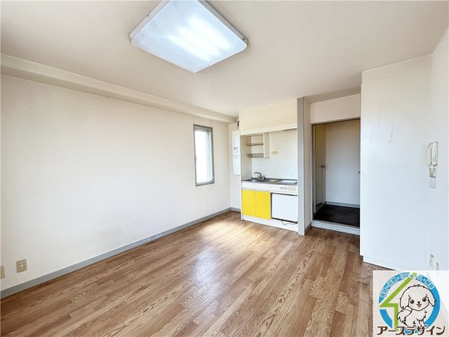 あすかハイツの居間・リビング