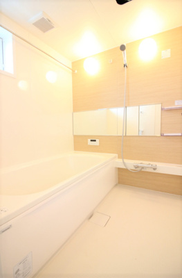 【浴室】 | サウスフィールド | コンパクトで使いやすいお風呂です