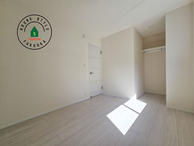 福岡市東区若宮4丁目第2-5棟（3号棟）の子供部屋|穏やかな光が差し込む室内には、穏やかな時間が流れます。