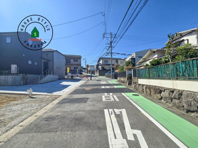 福岡市東区若宮4丁目第2-5棟（4号棟）の前面道路含む現地写真|見学の時間などお気軽にお問い合わせ下さい。
