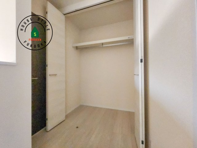 福岡市東区若宮4丁目第3-5棟（1号棟）の内観：施工例|収納には困りません。